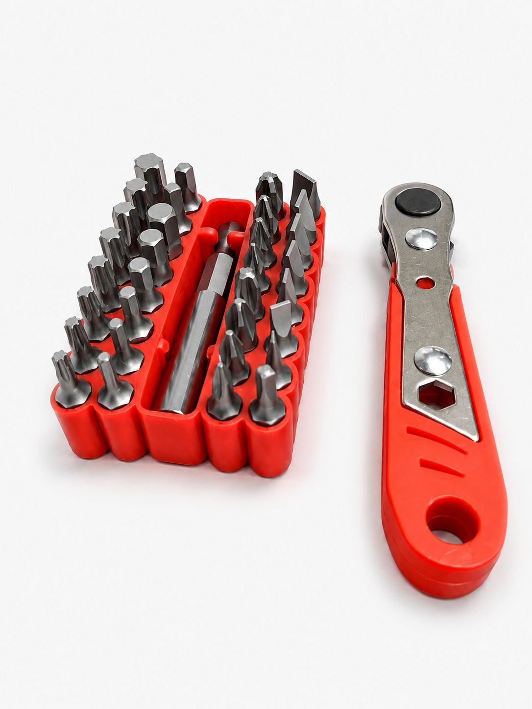 32 pieces 1/4'' Drive Bits with 1 Magnetic Extension And a Ratchet Handle
